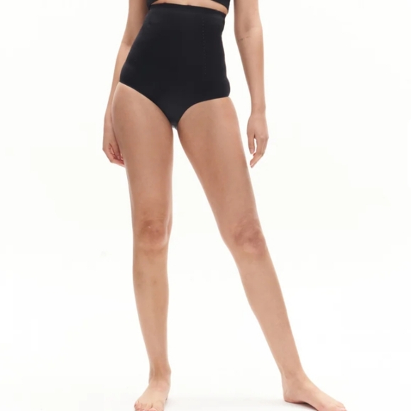 NEW Heist Studios The High Waist Brief Shapeware Black Large - Picture 2 of 8